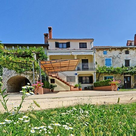 Apartment Lili Poreč Exterior foto